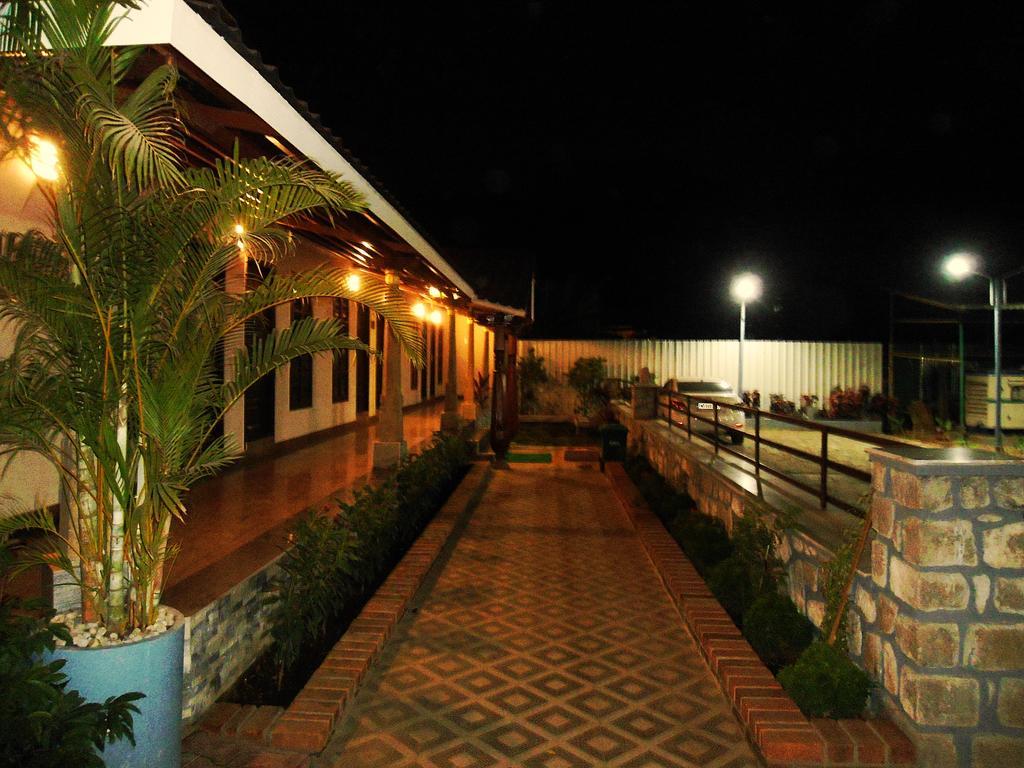 Sri Arulmuthu Residency Hotell Madurai Exteriör bild
